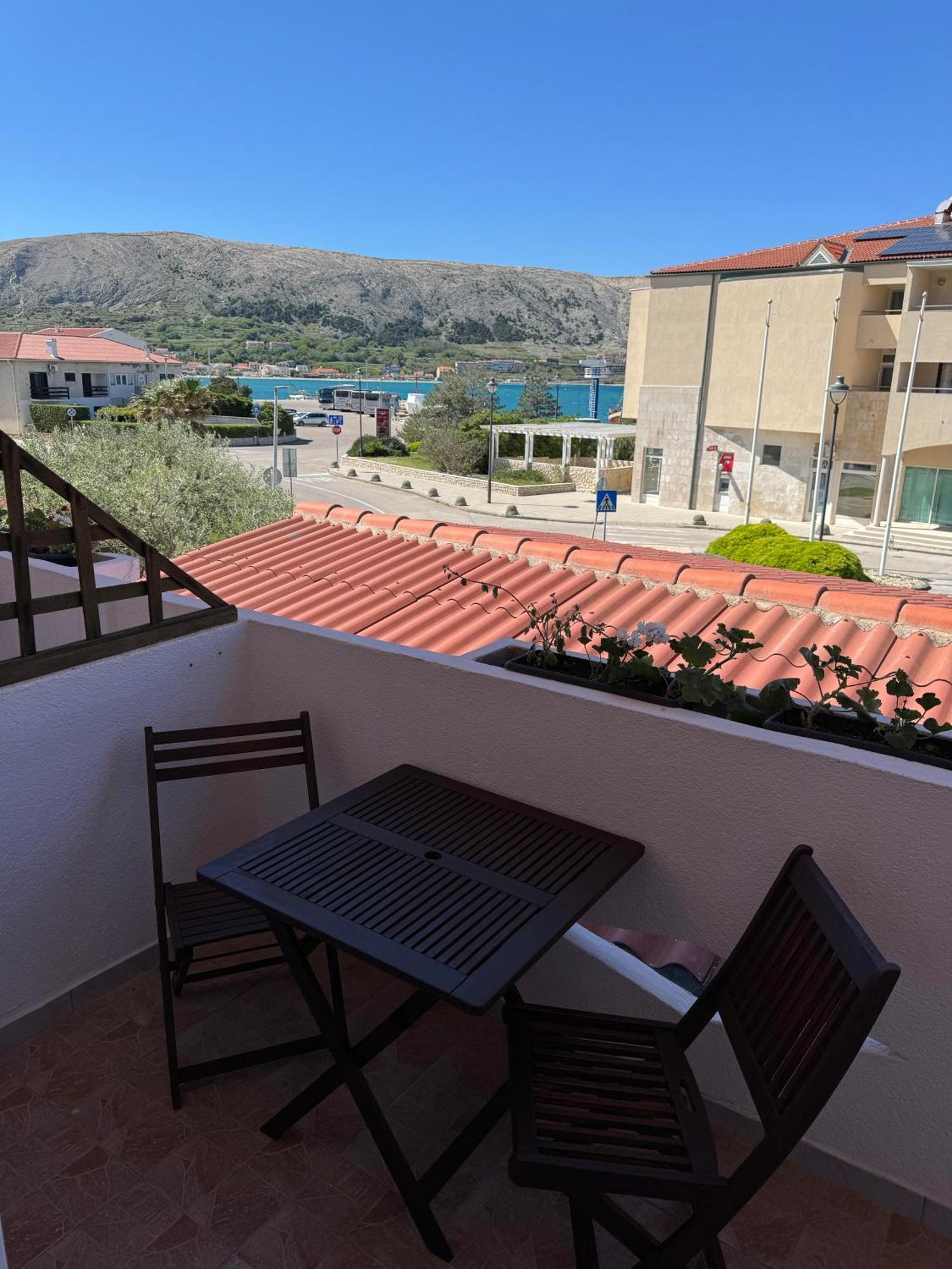 Pag Vero Apartments Pag Town Esterno foto